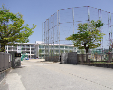 椿小学校